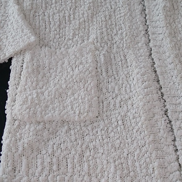 Listicle White Cardigan/Shrug Sweater • Sz Small - Picture 2 of 8
